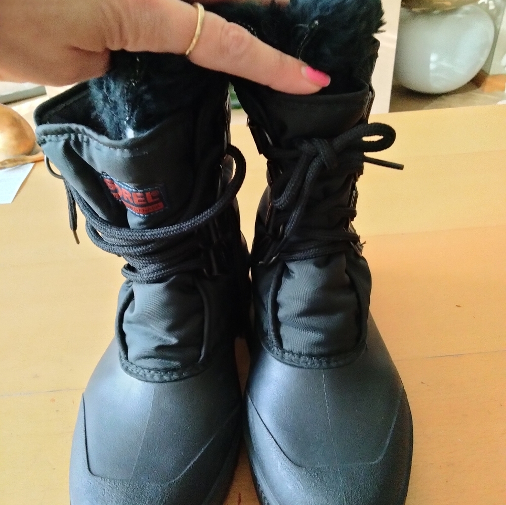Sorel Kaufman Canada boots